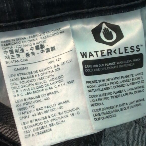 Levi's Women's 505 Straight Medium Wash Blue Denim Jeans Size 12 - Picture 7 of 8